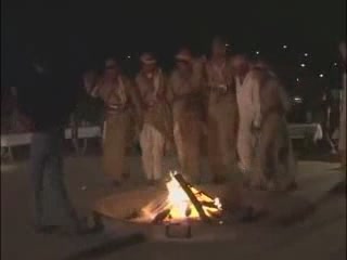  亞喀巴:  约旦:  
 
 Bedouin dances in Wadi Rum