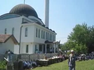  ボサンスカ・ドゥビツァ:  ボスニア・ヘルツェゴビナ:  
 
 Mosque in Kozarska-Dubica