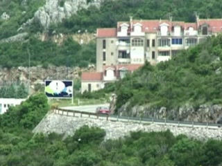  杜布羅夫尼克:  克罗地亚:  
 
 New city Dubrovnik