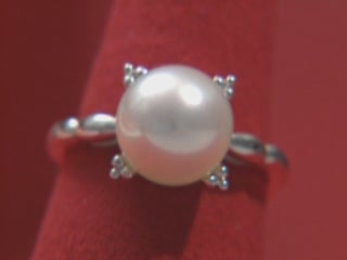  اليابان:  ميه (محافظة):  
 
 Pearl Jewelry of Mie