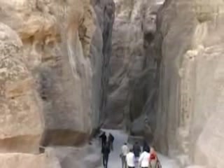  Maan:  Jordan:  
 
 Petra gorge