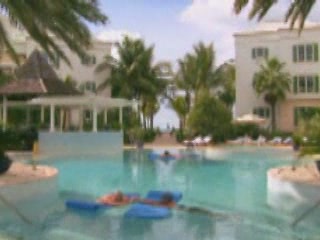  Turks and Caicos Islands:  英国:  
 
 Point Grace