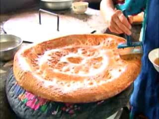  タジキスタン:  
 
 Tajik Bread