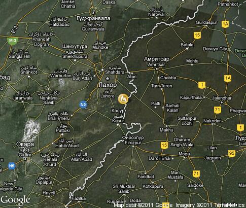 map: Mountainous border with India