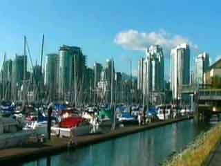  Vancouver Island:  British Columbia:  カナダ:  
 
 Flight over island Vancouver