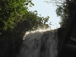  جورجيا_(توضيح):  Abkhazia:  
 
 Avian waterfall