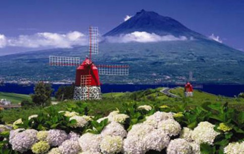 Detailed interactive map Azores Island. An enchanting archipelago of nine 
