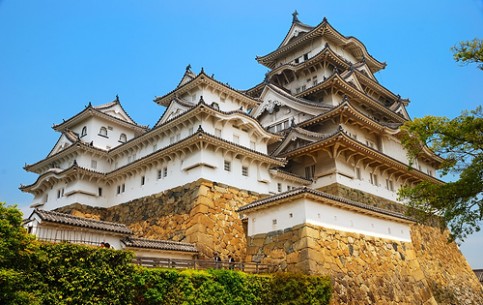 Путешествия в Японию всегда пользовались огромной популярностью. Удивительная природа, интереснейшие экскурсии привлекают туристов со всего мира.