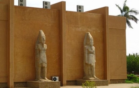 In the Sudanese capital Khartoum there are many beautiful natural parks, interesting museums with unique collections of ancient artifacts