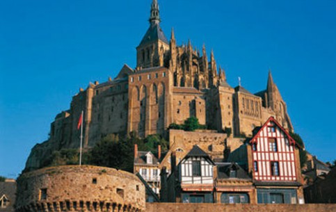Thousands of pilgrims, starting from XII century to present days, tend to see Mont Saint-Michel monastery, a symbol of unwavering Christian stronghold