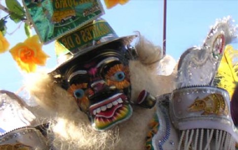 Карнавал в Оруро — народный боливийский праздник не оставит равнодушным никого: яркие маски и костюмы, искрометный юмор и зажигательные ритмы.