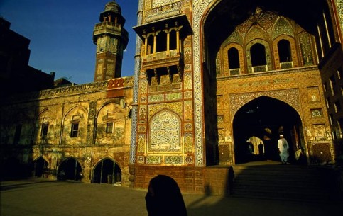 Пакистан привлекает туристов достопримечательностями, связанными с возникновением и крушением древних империй