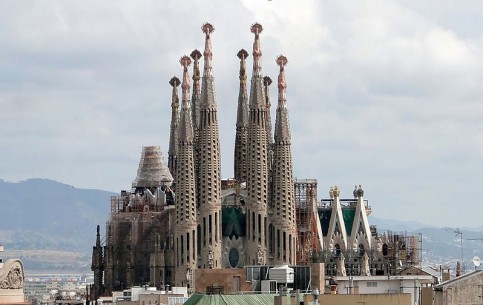  Барселона:  Испания:  
 
 Архитектура Антонио Гауди