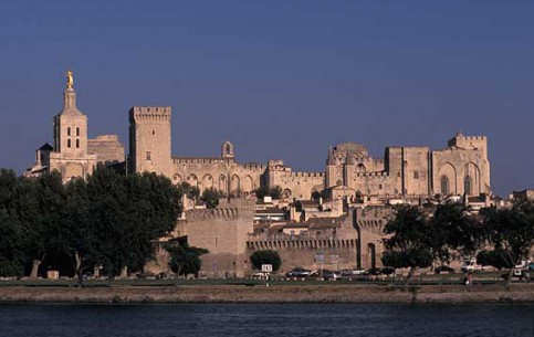  Provence-Alpes-Côte d\'Azur:  フランス:  
 
 Avignon