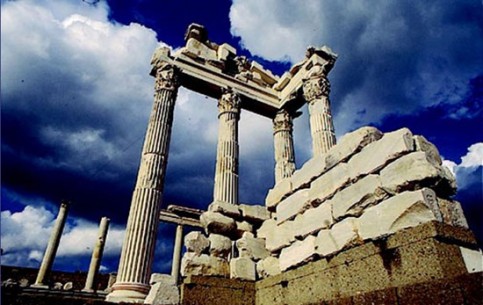  土耳其:  
 
 Bergama