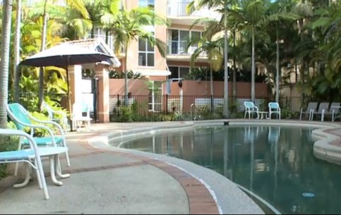  黄金海岸 (澳大利亚):  昆士蘭州:  澳大利亚:  
 
 Bluewaters Holiday Apartments