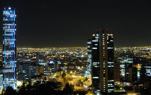 Богота - столица Колумбии, крупнейший финансовый, промышленный и культурный центр; девять главных музеев страны, множество архитектурных памятников
