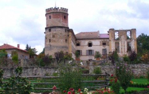  Rhône-Alpes:  法国:  
 
 Chateau de l'Arthaudiere