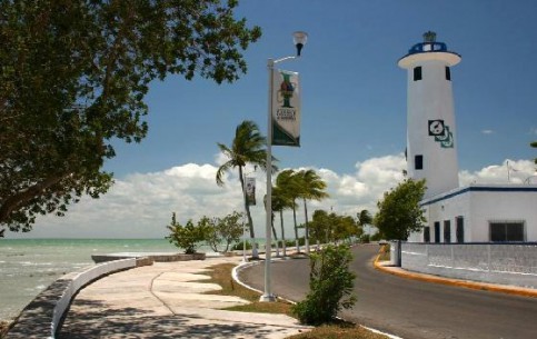  المكسيك:  
 
  Chetumal