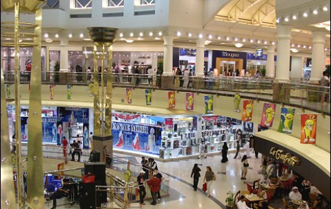  ドバイ:  アラブ首長国連邦:  
 
 Dubai shopping