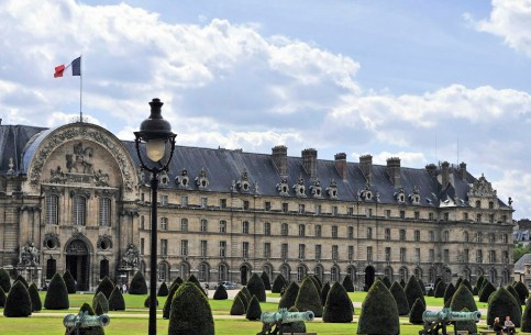 Image result for ‫صور ليزأنفاليد.. les invalides    - باريس‬‎