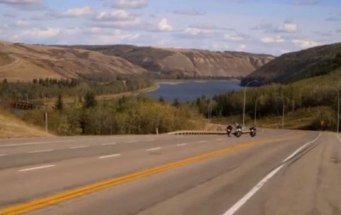  Альберта:  Канада:  
 
 На мотоциклах вдоль Пис Ривер