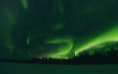  Alberta:  カナダ:  
 
 Northern lights in Alberta