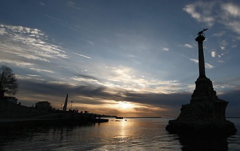Легендарный город-герой Севастополь – один из самых красивых портовых городов в мире и великолепный морской курорт, крупный туристический центр Крыма