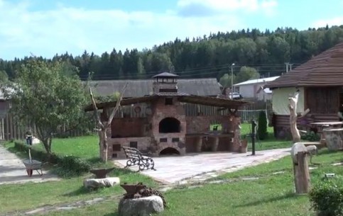  بيلاروسيا:  مينسك:  
 
 Veragi Estate