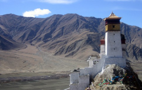  Тибет:  Китай:  
 
 Дворец Юнбулакан