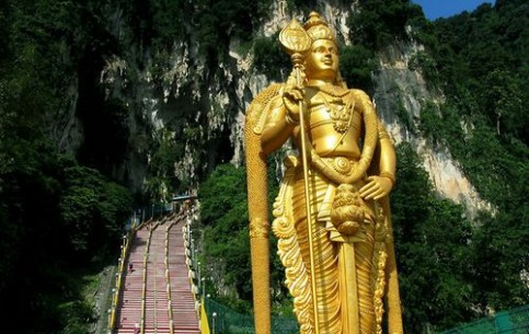 The stalactitic Batu Caves are the most interesting natural sight of the country. They are famous as an ancient Hindu cave temple, one of the largest places of pilgrimage on the planet