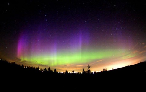 Polar Lights in Norway - spellbounding natural phenomenon; it's better to observe it in the north of the country, within the Polar circle, in october and february.